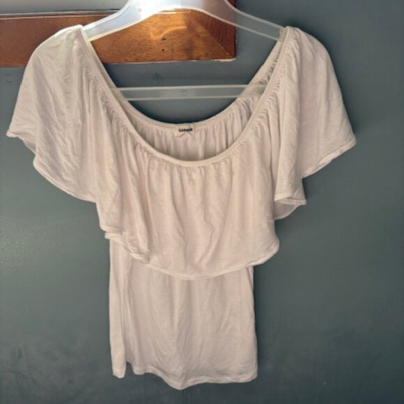 Garage White Top with Ruffle Ladies Junior Size XS - Picture 2 of 11